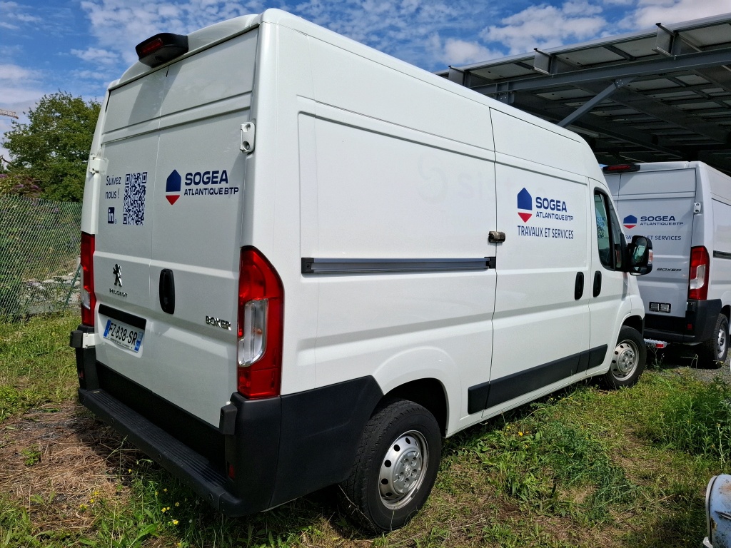 Peugeot BOXER TOLE 335 L2H2 BLUEHDI 120 S&S ASPHALT 2021