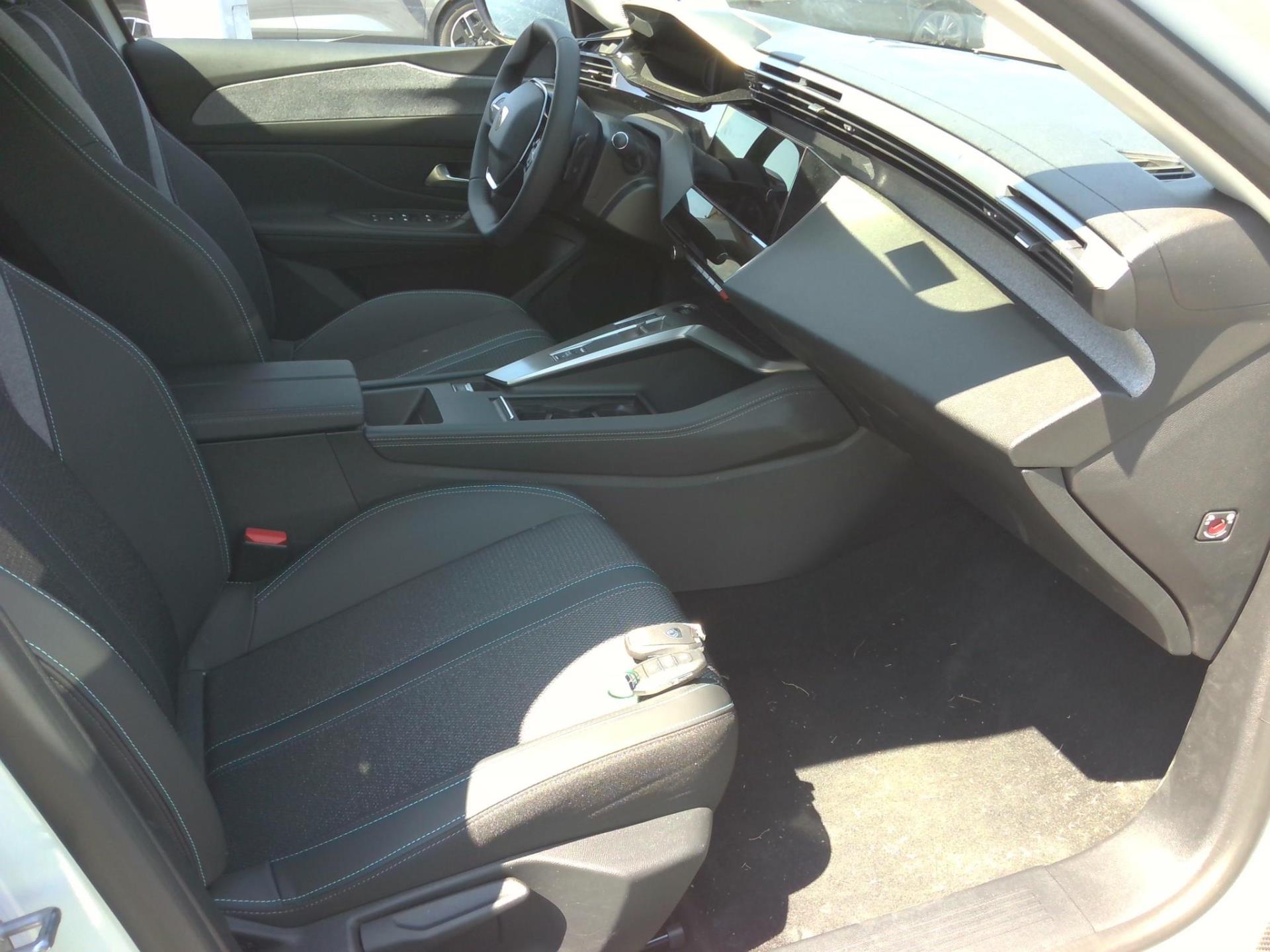 Peugeot 308 PureTech 130ch S&S EAT8 Allure 2024