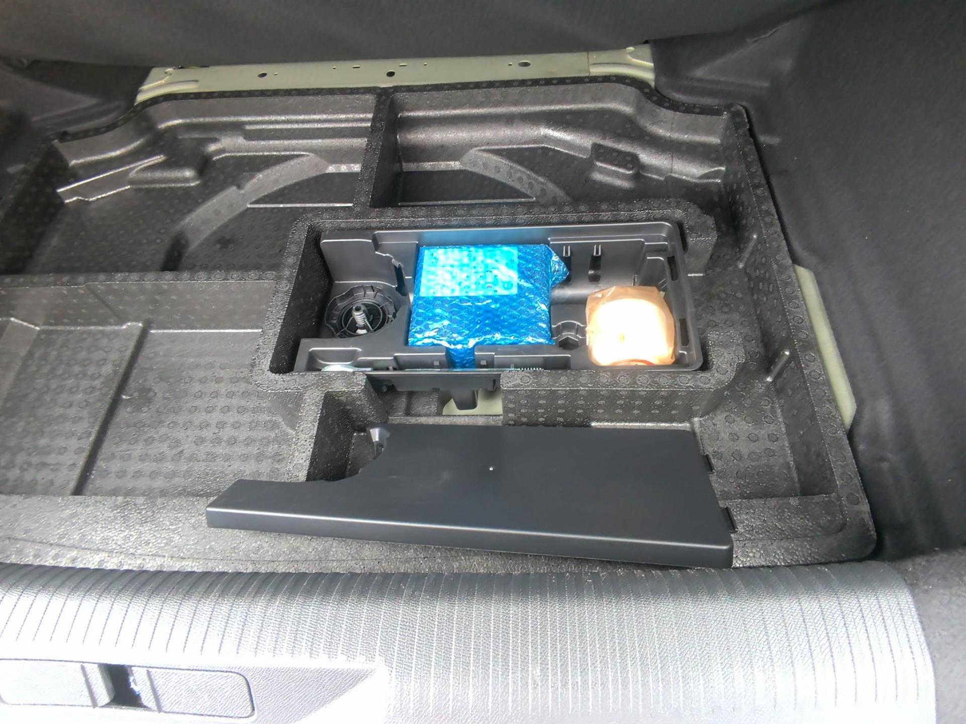 Peugeot 308 Hybrid 145 e-DCS6 Allure 2026