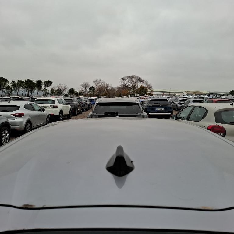 Foto Peugeot 408 10