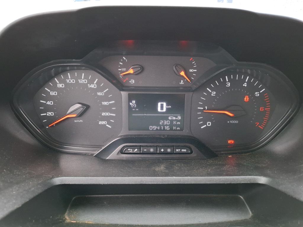 Peugeot PARTNER FOURGON STANDARD 650 KG BLUEHDI 100 BVM5 PREMIUM 2019