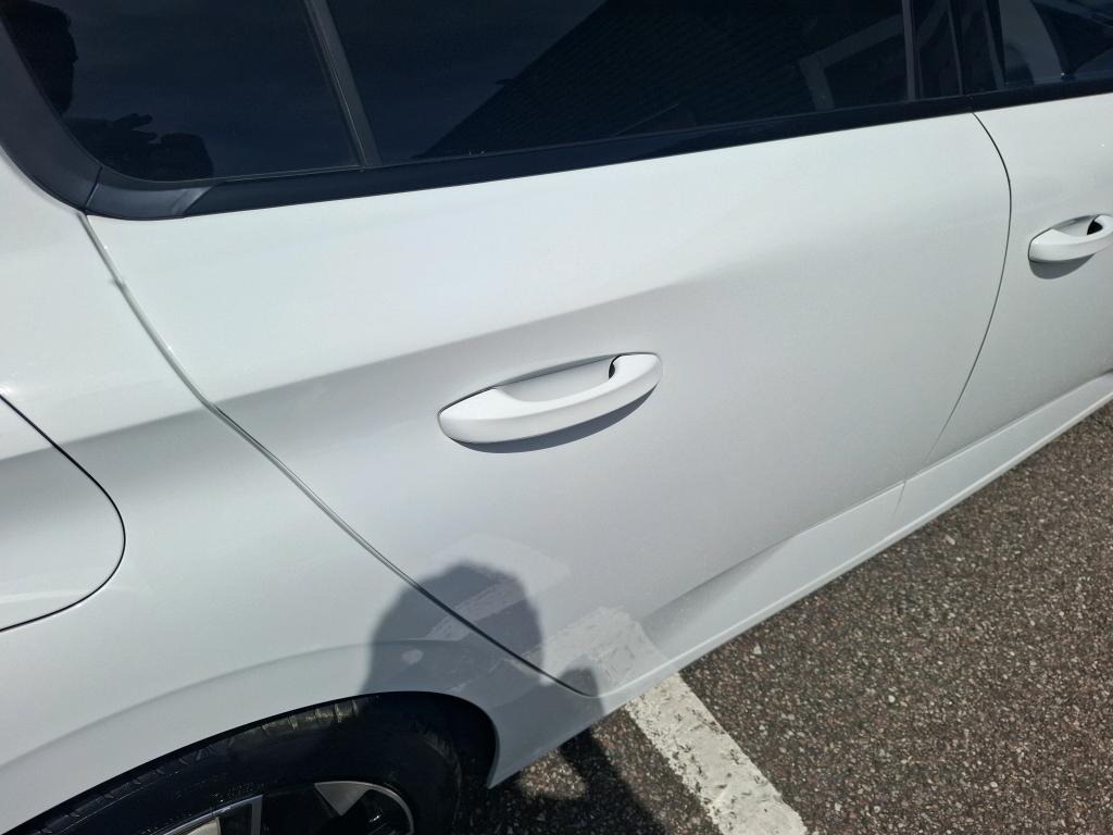 Peugeot 308 BlueHDi 130ch S&S BVM6 Allure Pack 2022