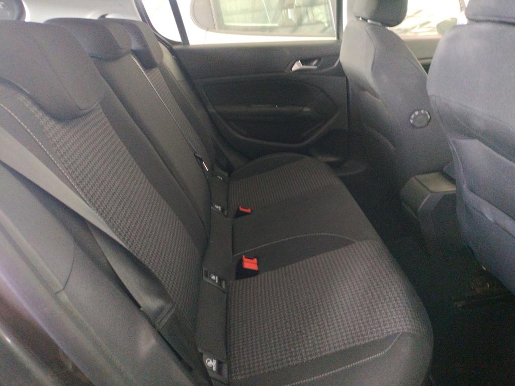 Peugeot 308 BlueHDi 130ch S&S EAT8 Active Business 2020