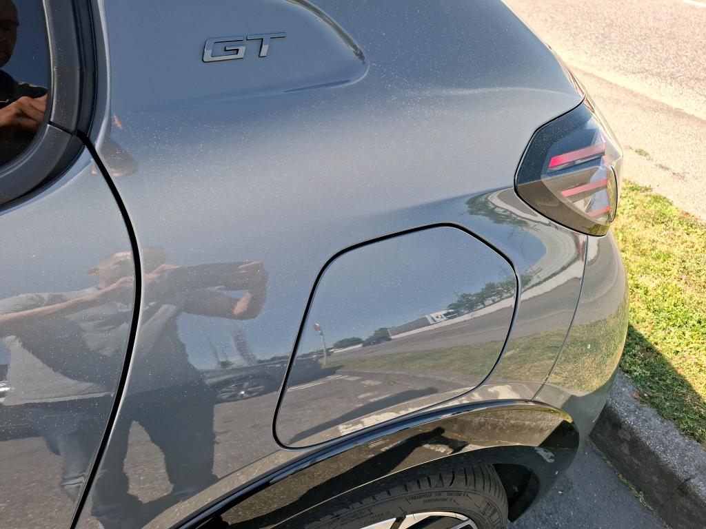 Peugeot 208 Hybrid 145 ch e-DCS6 GT 2025