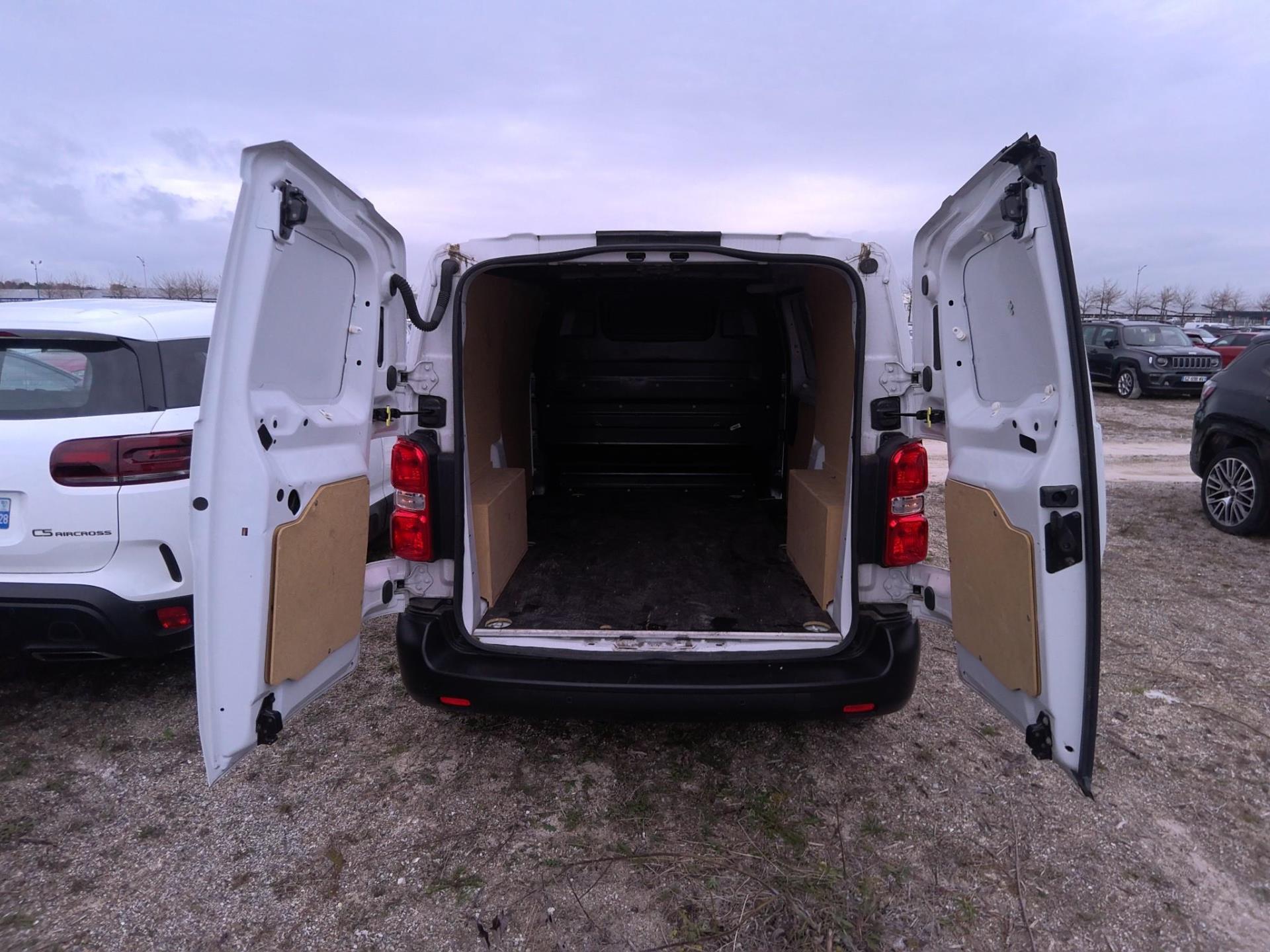 Citroen JUMPY FGN M BLUEHDI 120 S&S BVM6  2024