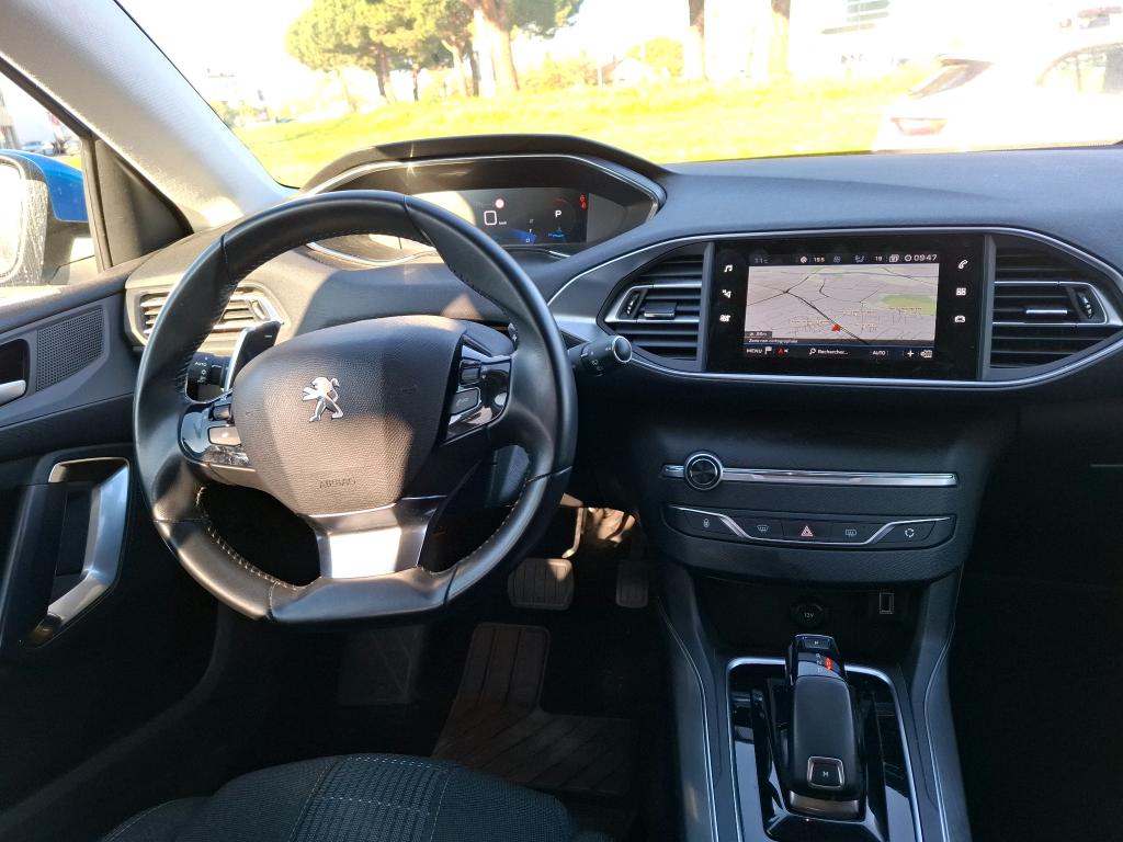 Peugeot 308 SW BlueHDi 130ch S&S EAT8 Allure Business 2021