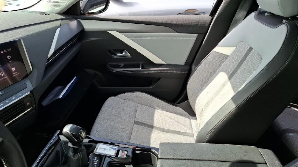 Foto Opel Astra 15