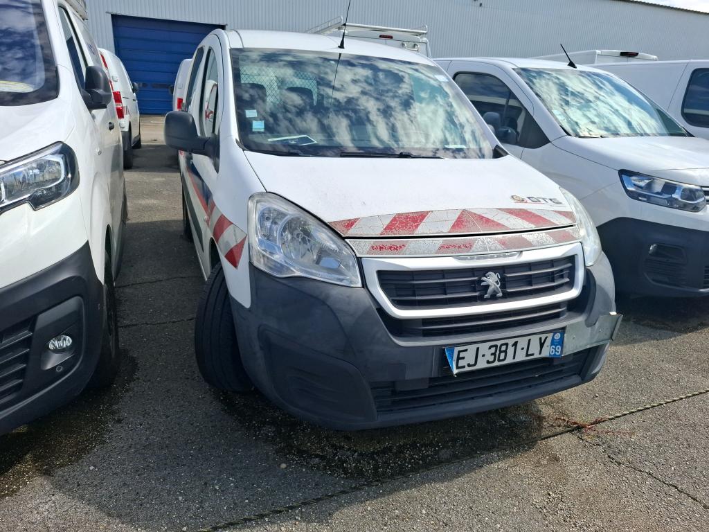 Peugeot PARTNER FOURGON STANDARD 1.6 BLUEHDI 100 S&S BVM5 PREMIUM 2017