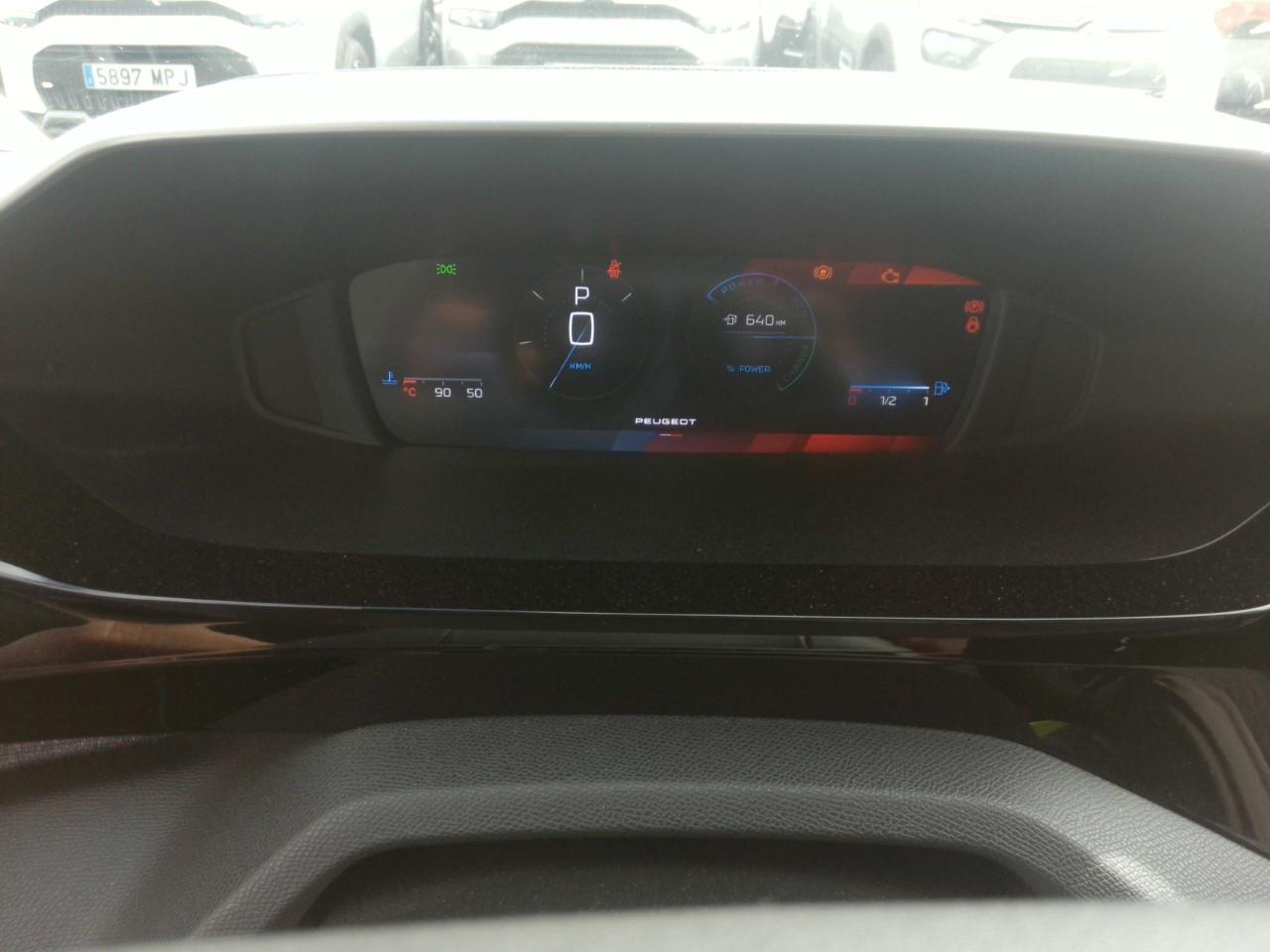 Foto Peugeot 408 9