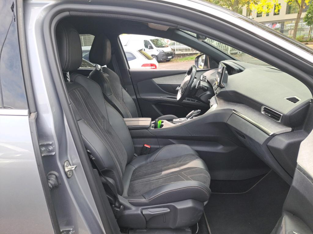 Peugeot 5008 BlueHDi 130ch S&S EAT8 GT 2021