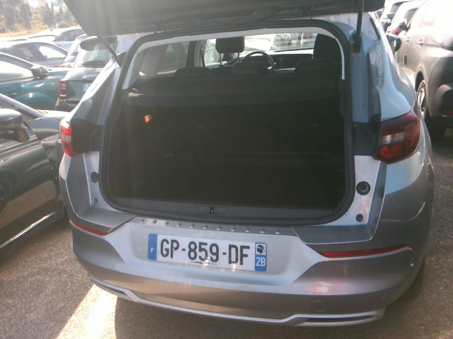 Opel Grandland 1.5 Diesel 130 ch BVA8 Elegance Business 2023