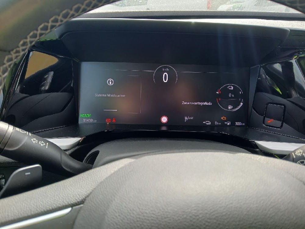 Foto Opel Grandland PHEV 3