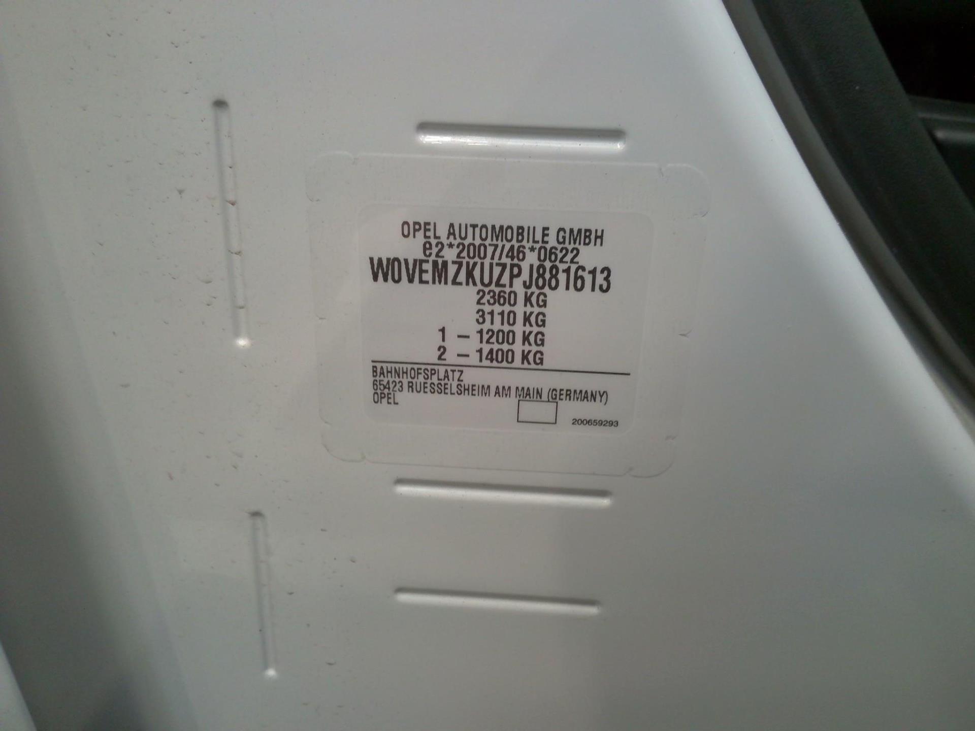 Opel E-Combo Life Taille M 136 ch 100 kW Batterie 54 kWh Elegance 2024