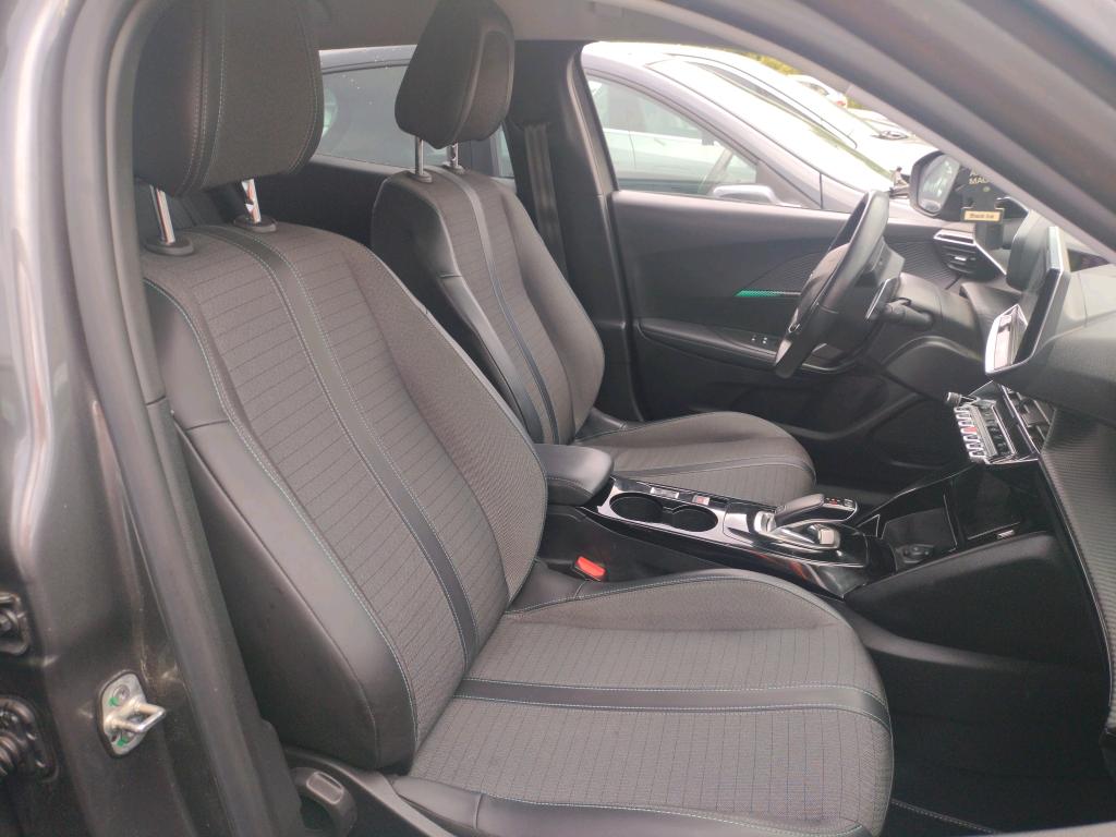 Peugeot 2008 BlueHDi 130 S&S EAT8 Allure Business 2021