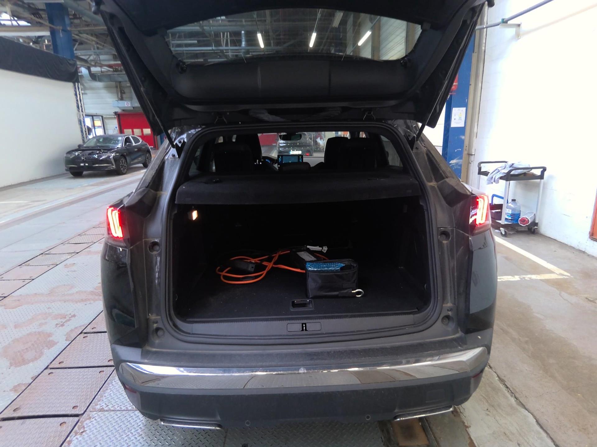 Peugeot 3008 Hybrid 225 e-EAT8 GT 2023