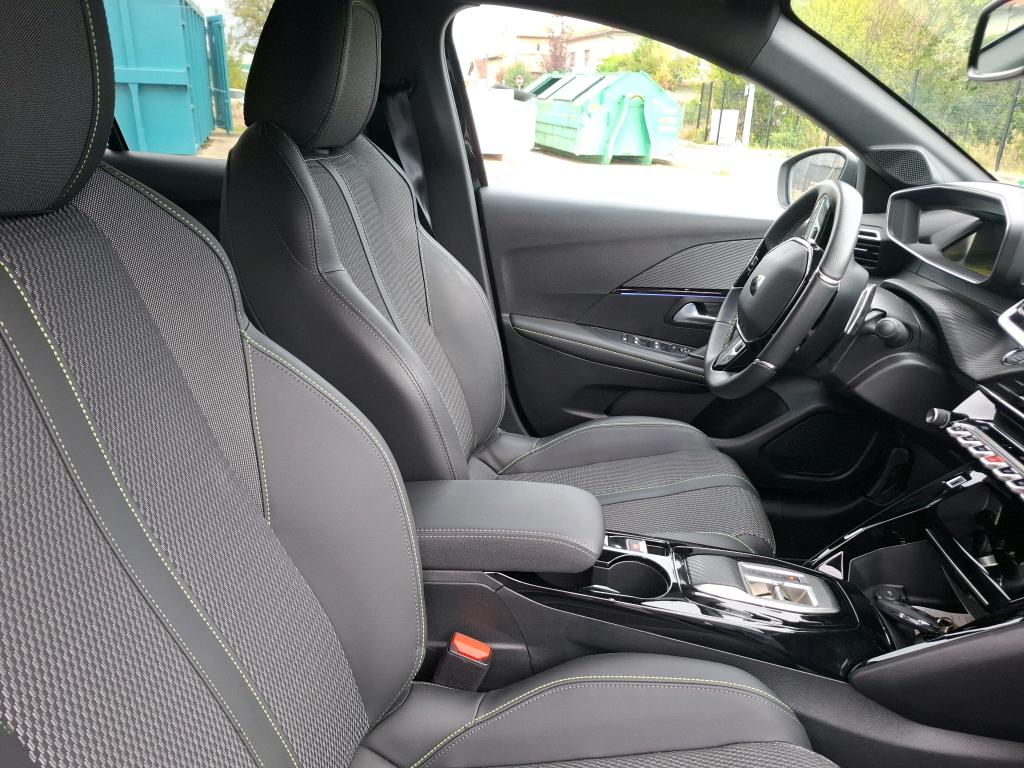 Peugeot 208 Hybrid 145 ch e-DCS6 GT 2025