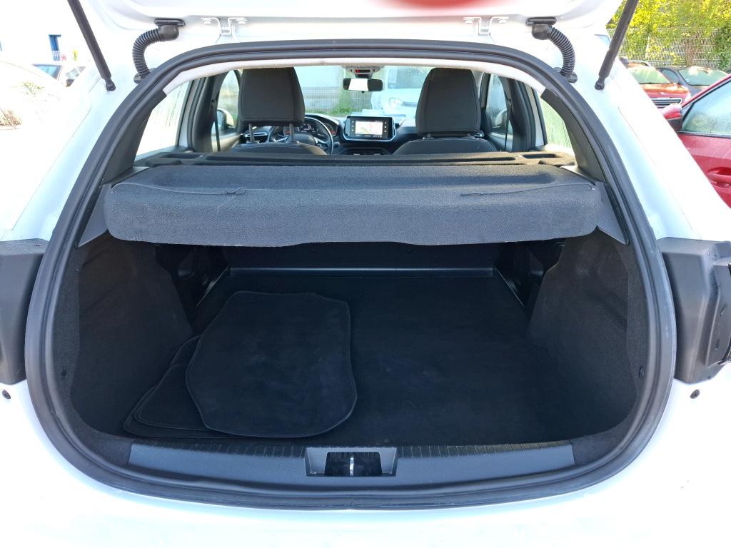 Peugeot 208 BLUEHDI 100 S&S BVM6 PREMIUM PACK 2021