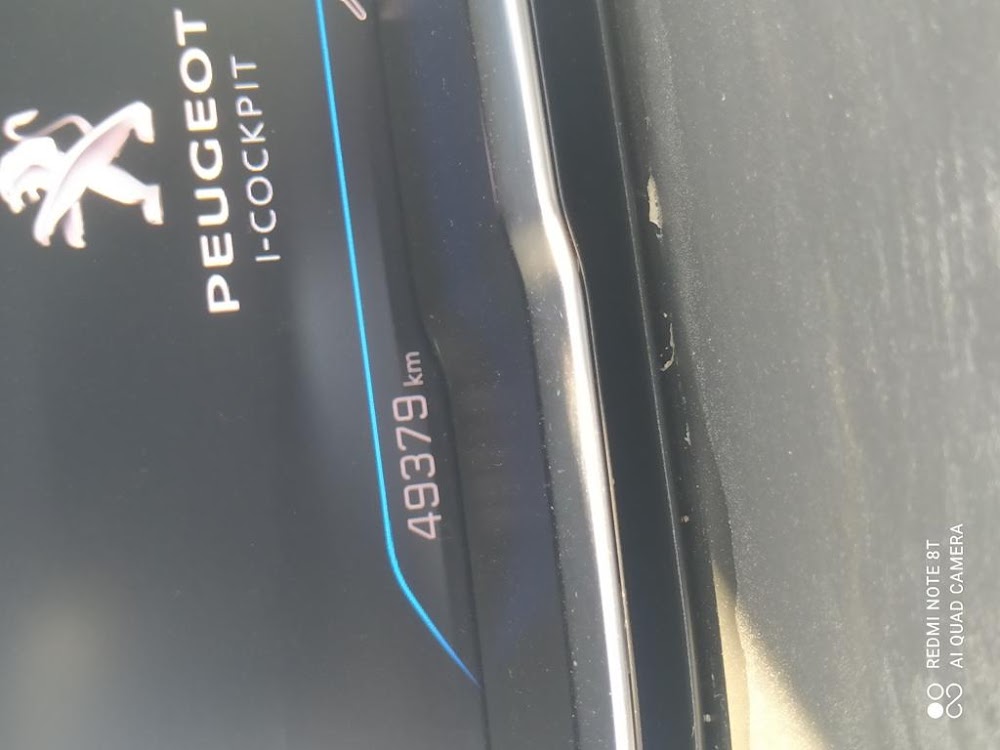Foto Peugeot 3008 Hybrid 3