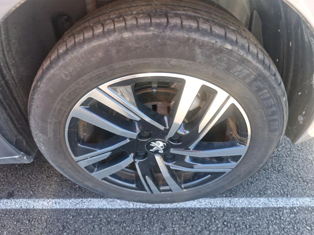 Peugeot 208 PureTech 100 S&S BVM6 Allure Pack 2023