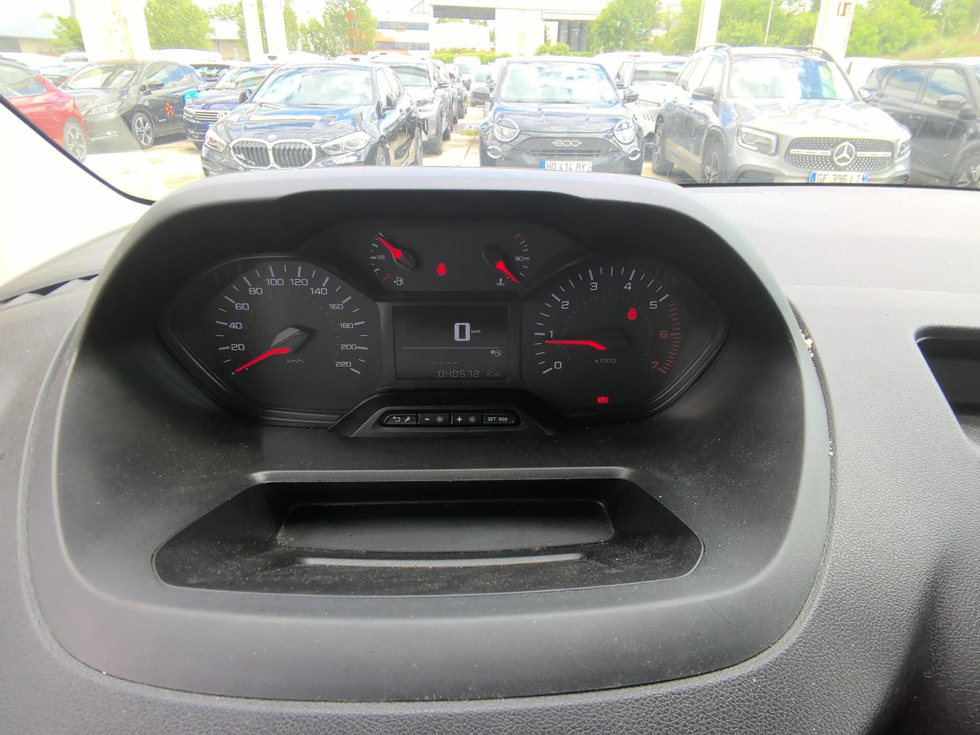 Peugeot PARTNER FOURGON M 650 KG BLUEHDI 100 S&S BVM6  2024