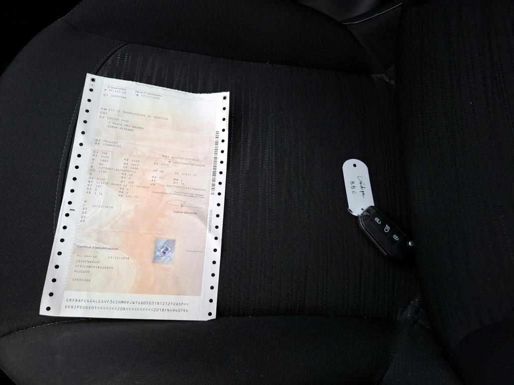 Peugeot 208 AFFAIRE PURETECH 82 S&S BVM5 PREMIUM PACK 2018