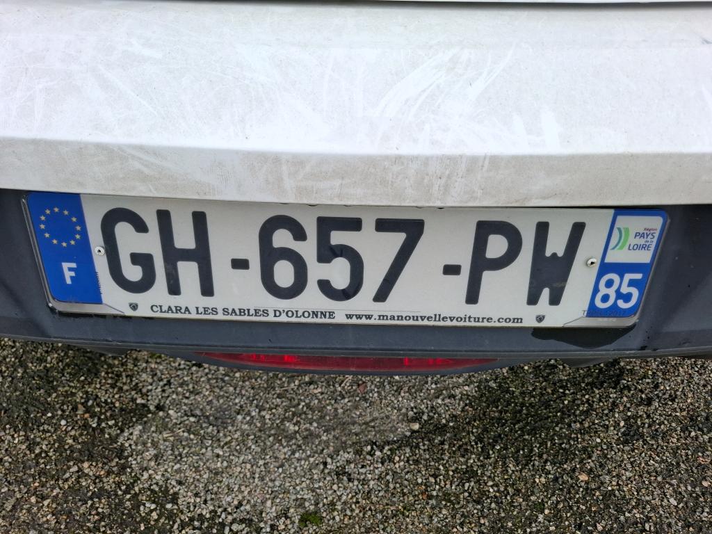 Peugeot 208 BLUEHDI 100 S&S BVM6 PREMIUM 2022