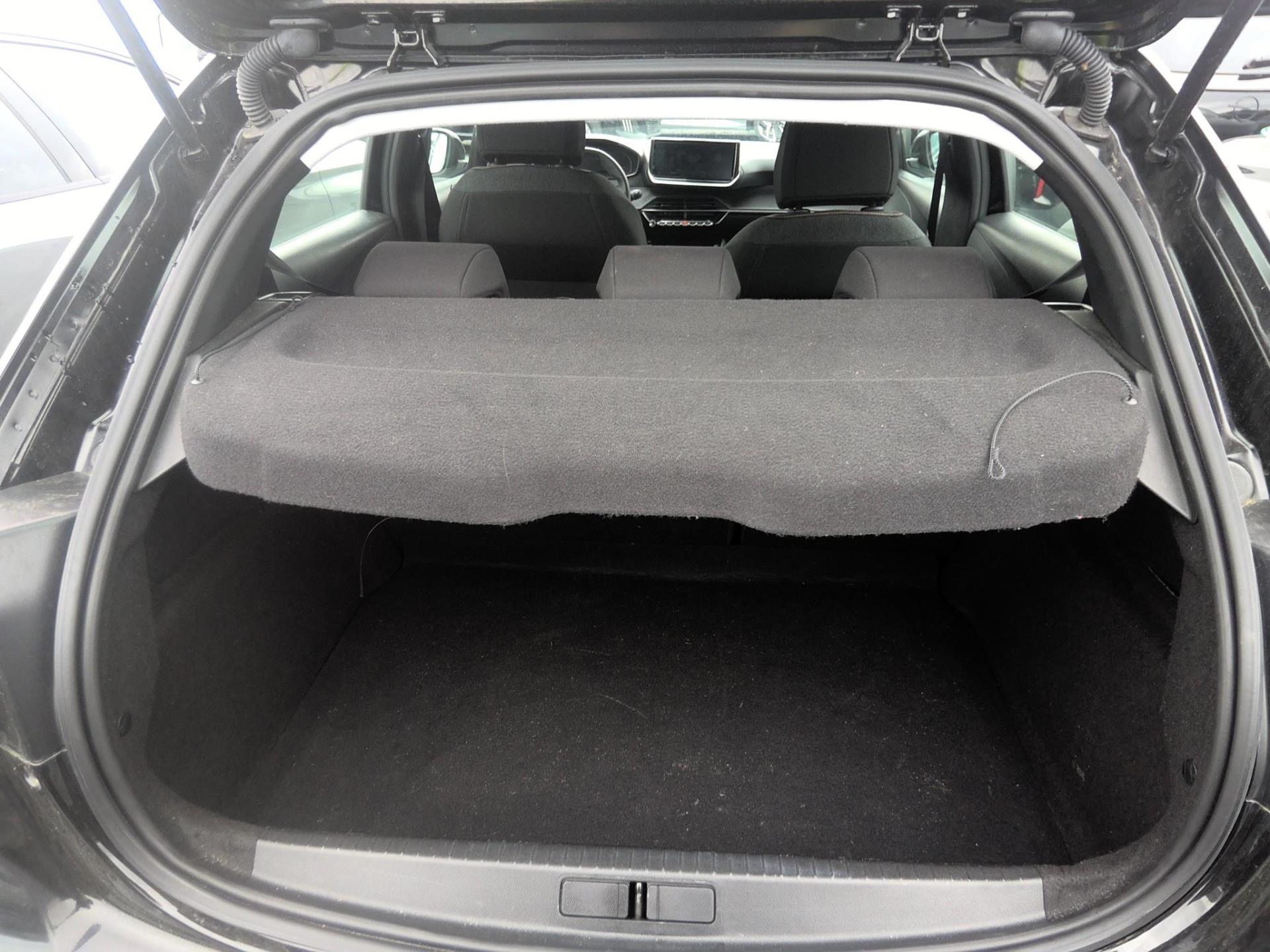 Peugeot 208 100 S&S BVM6 Style 2025