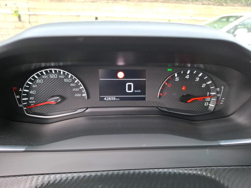Peugeot 2008 BlueHDi 110 S&S BVM6 Active Business 2021