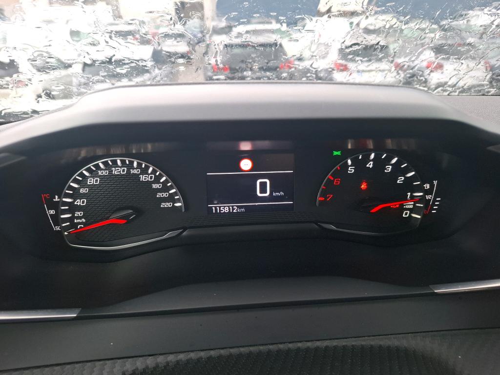 Peugeot 2008 BlueHDi 110 S&S BVM6 Active Business 2021