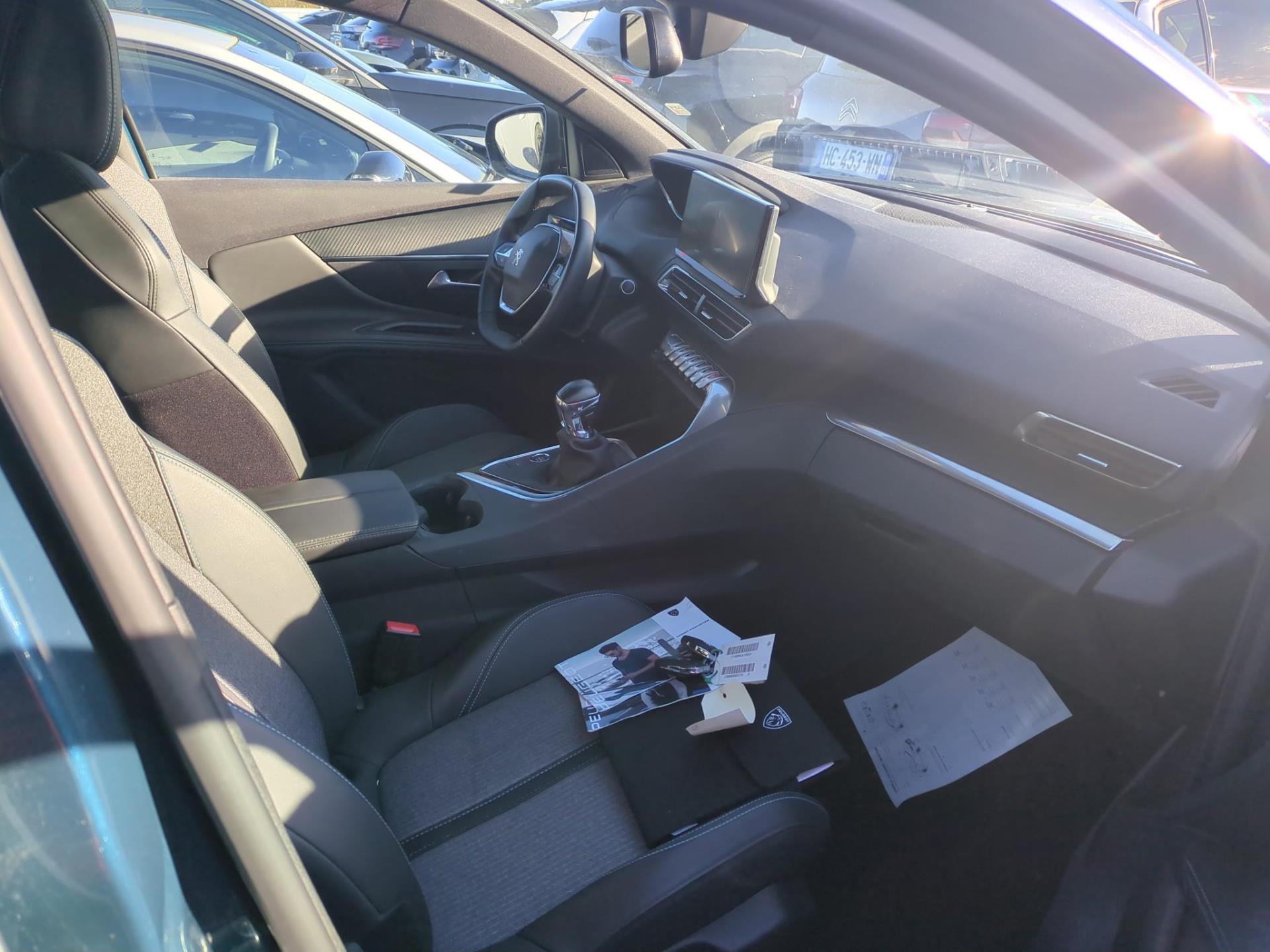 Peugeot 3008 PureTech 130ch S&S BVM6 Allure Pack 2023