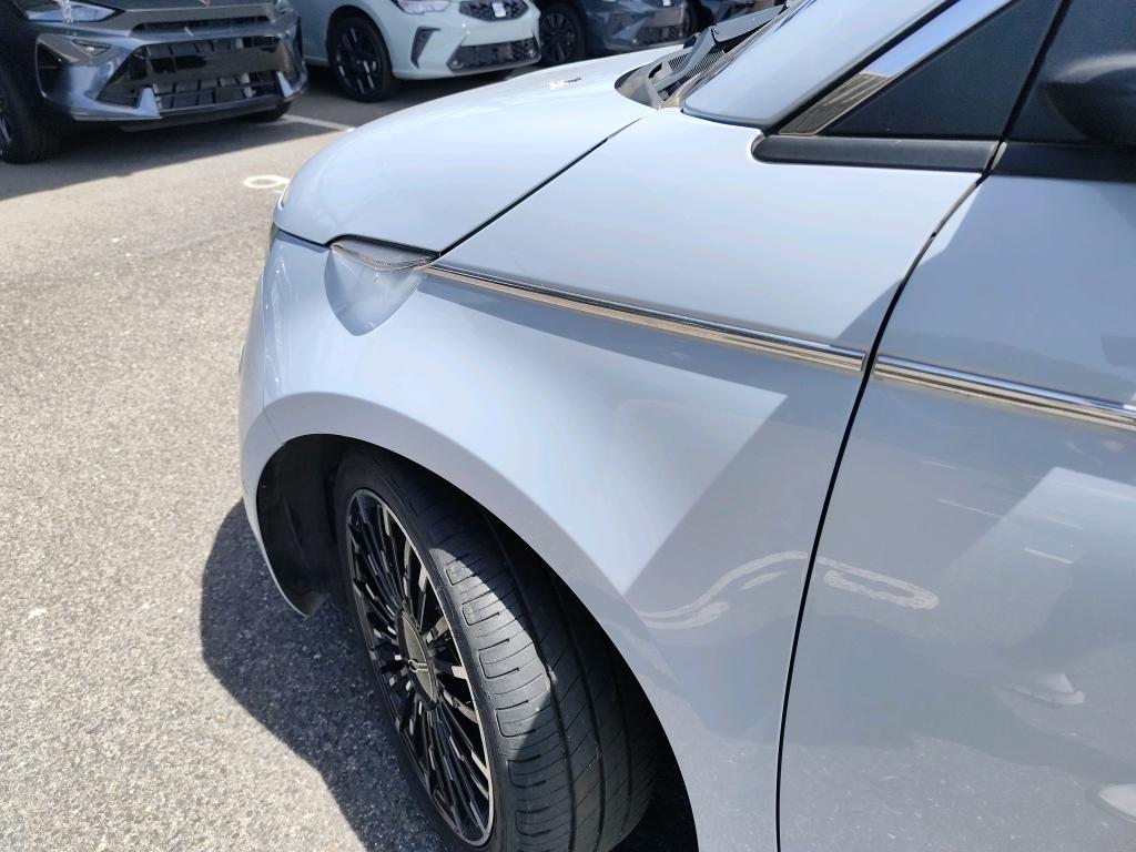 FIAT 500C e 118 ch La Prima 2023
