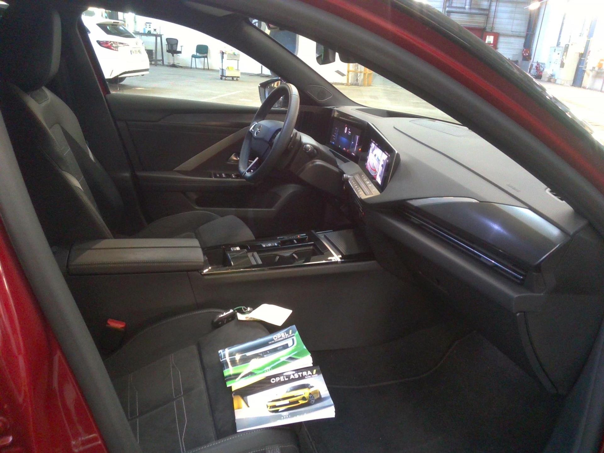 Opel Astra Sports Tourer Hybride Rechargeable 180 ch BVA8 GS 2023