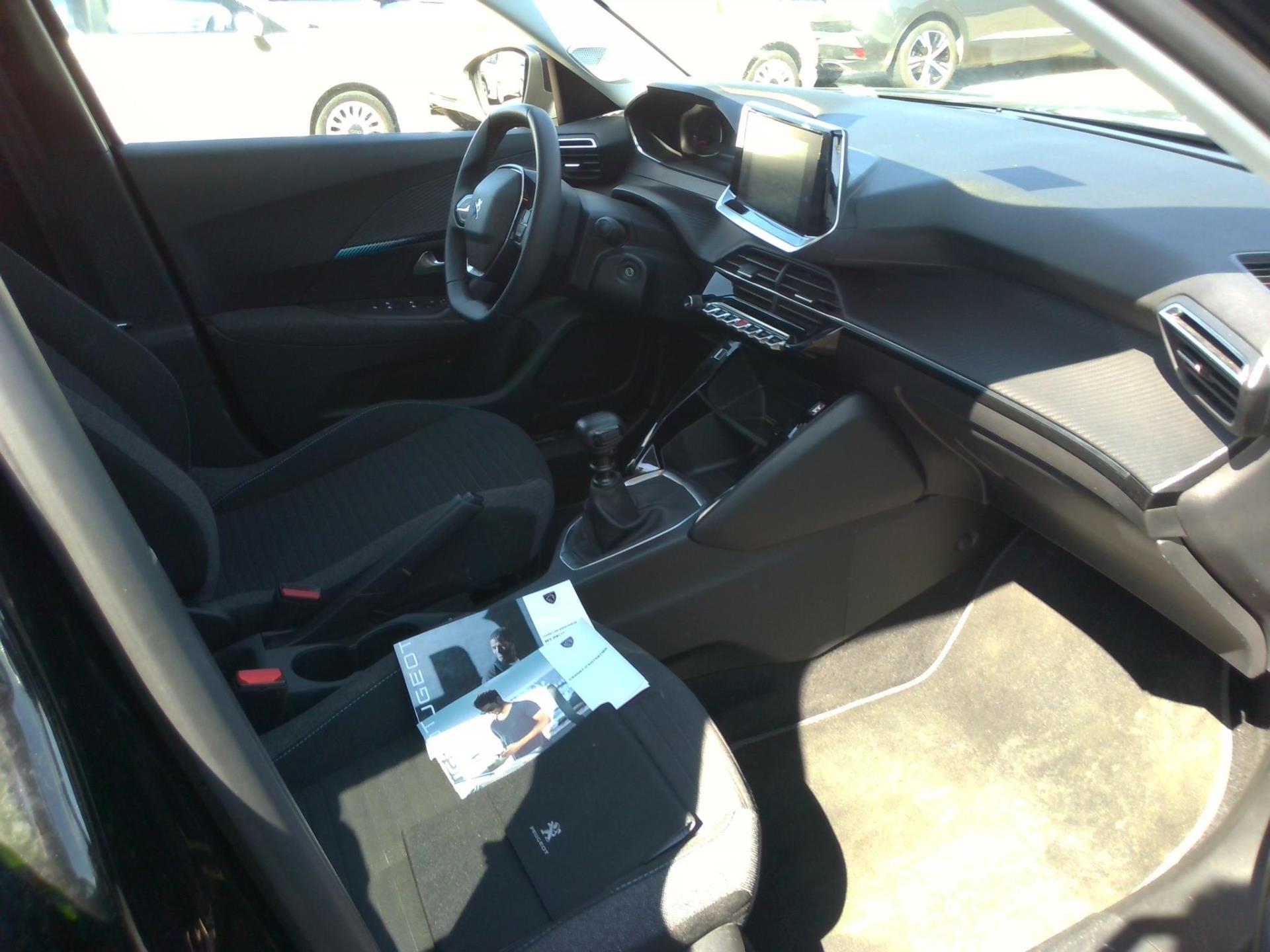 Peugeot 2008 PureTech 130 S&S BVM6 Style 2022