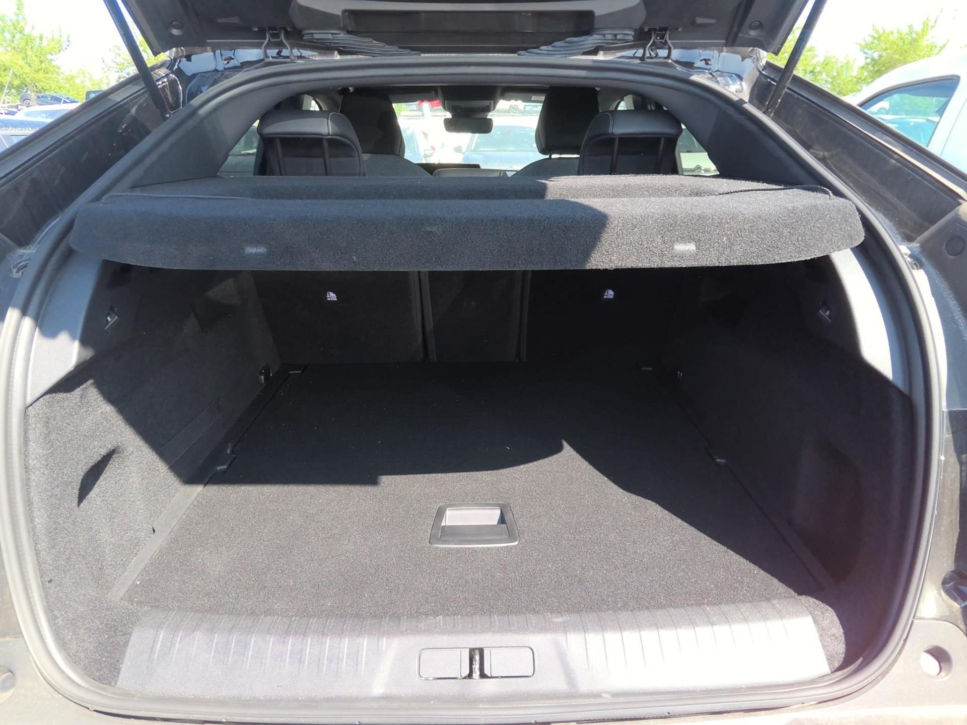 Peugeot 3008 Hybrid 136 e-DCS6 Allure 2024