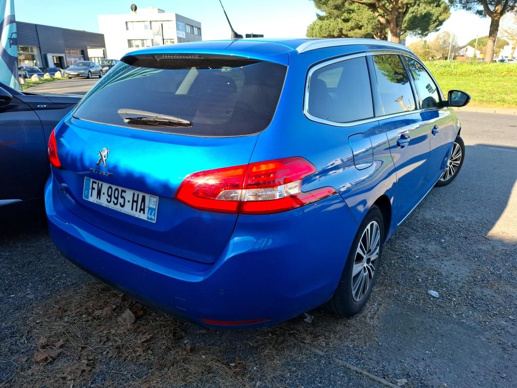 Peugeot 308 SW BlueHDi 130ch S&S EAT8 Allure Business 2021