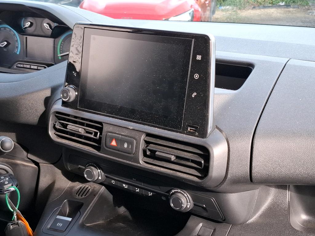 Peugeot E-PARTNER FOURGON M 800 KG 136 CH BATTERIE 50 KWH  2023