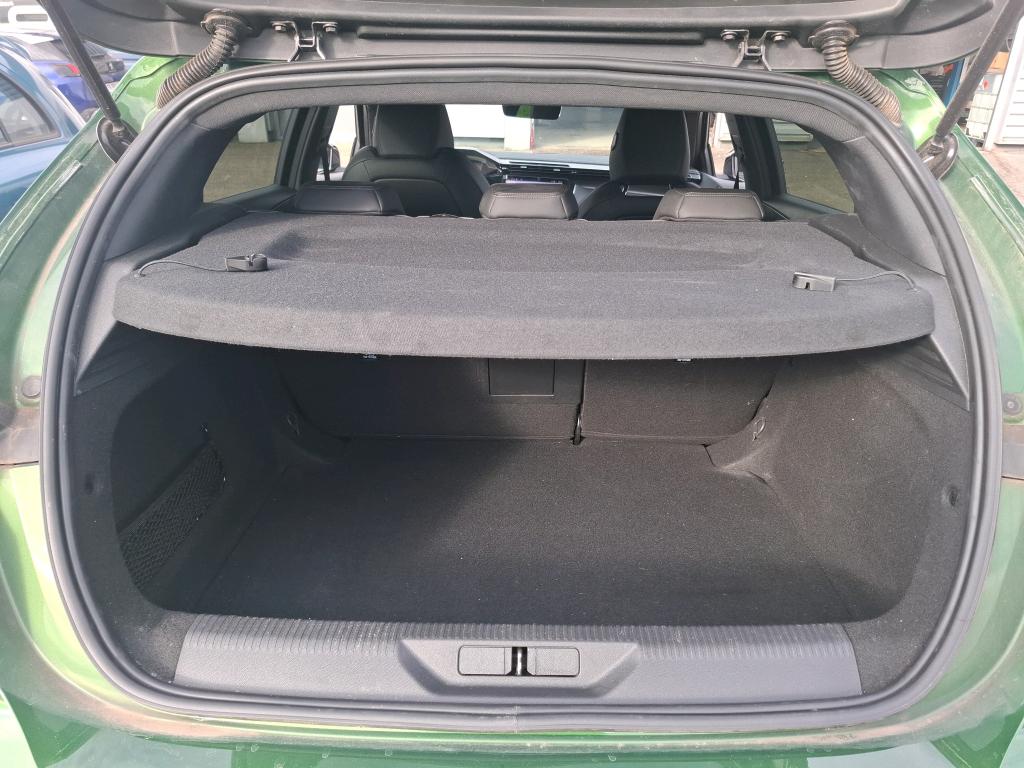 Peugeot 308 PureTech 130ch S&S EAT8 GT 2022