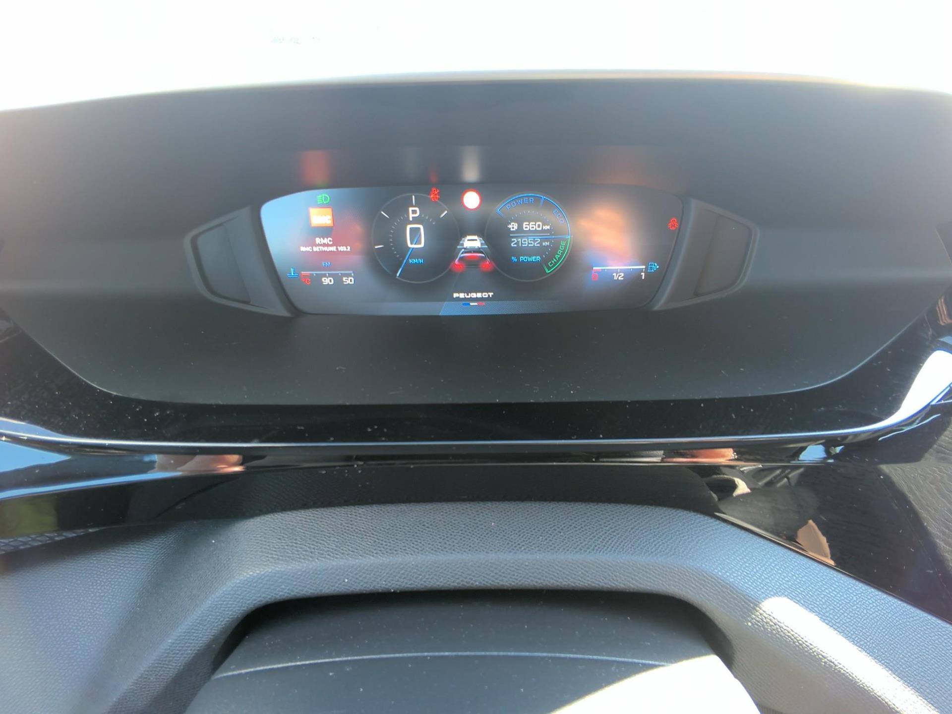 Peugeot 308 Hybrid 145 e-DCS6 Style 2025