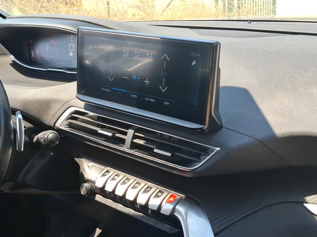 Peugeot 3008 BlueHDi 130ch S&S EAT8 Active Pack 2022