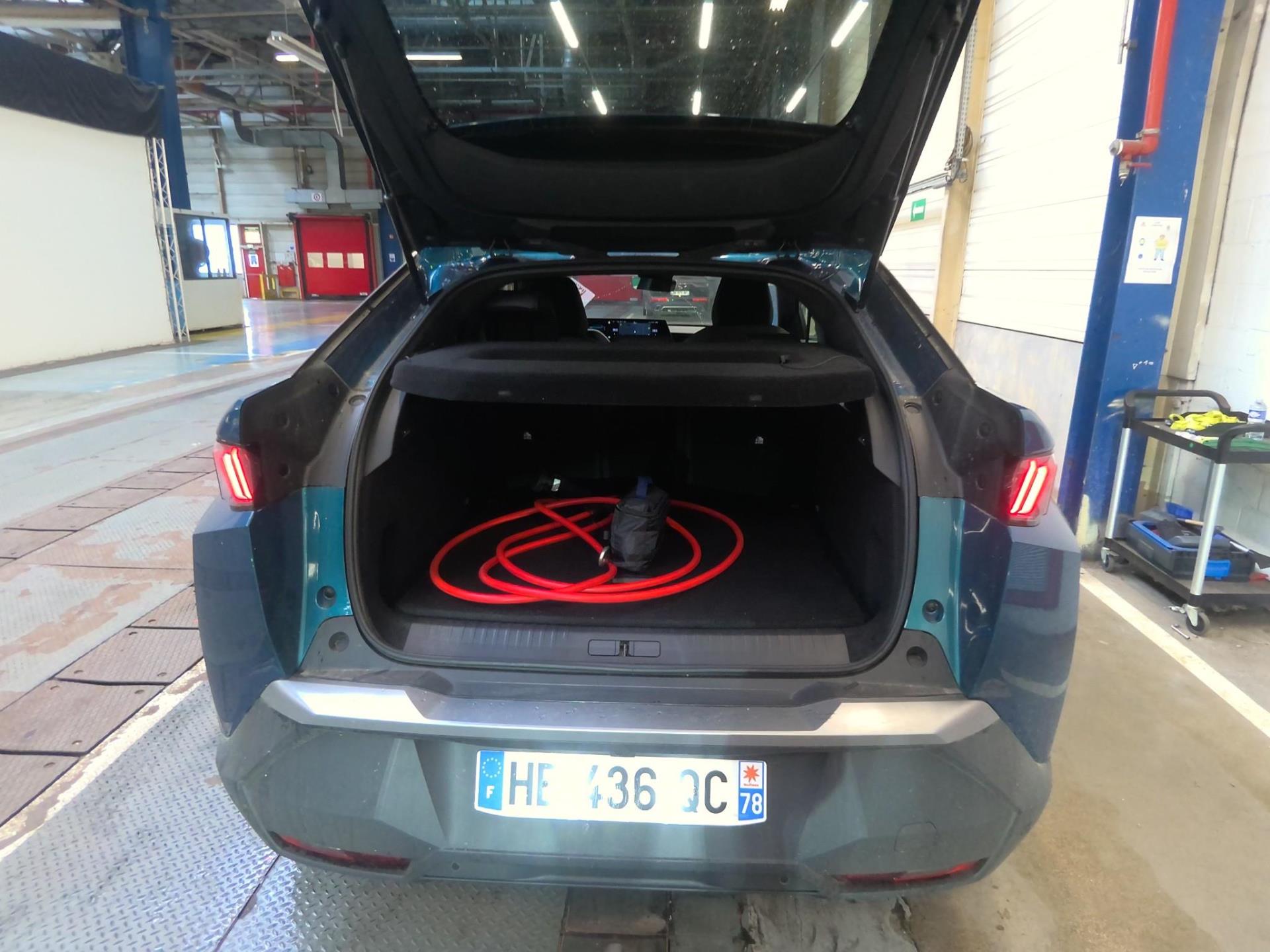 Peugeot 3008 Electrique 210 ch 73 kWh Allure 2025