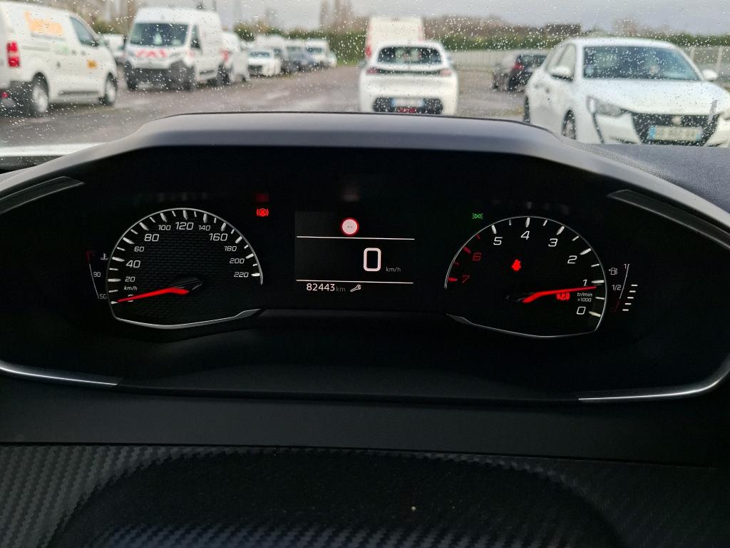 Peugeot 2008 II