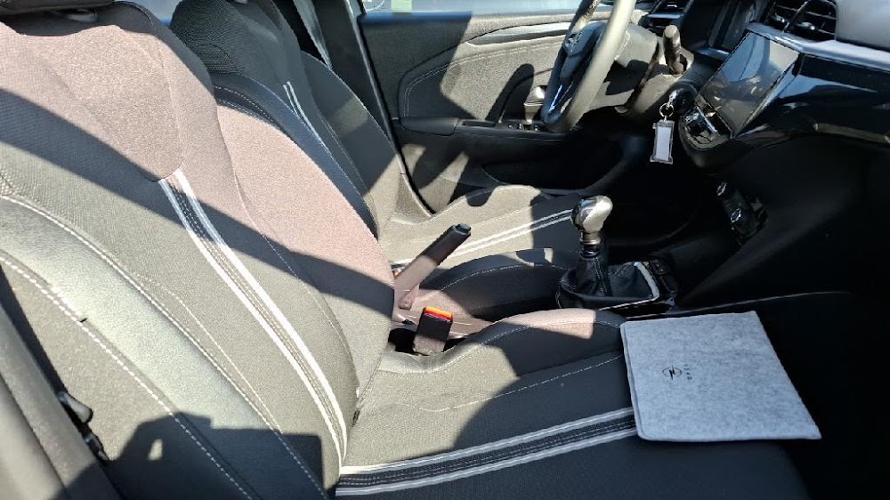 Foto Opel Corsa 14