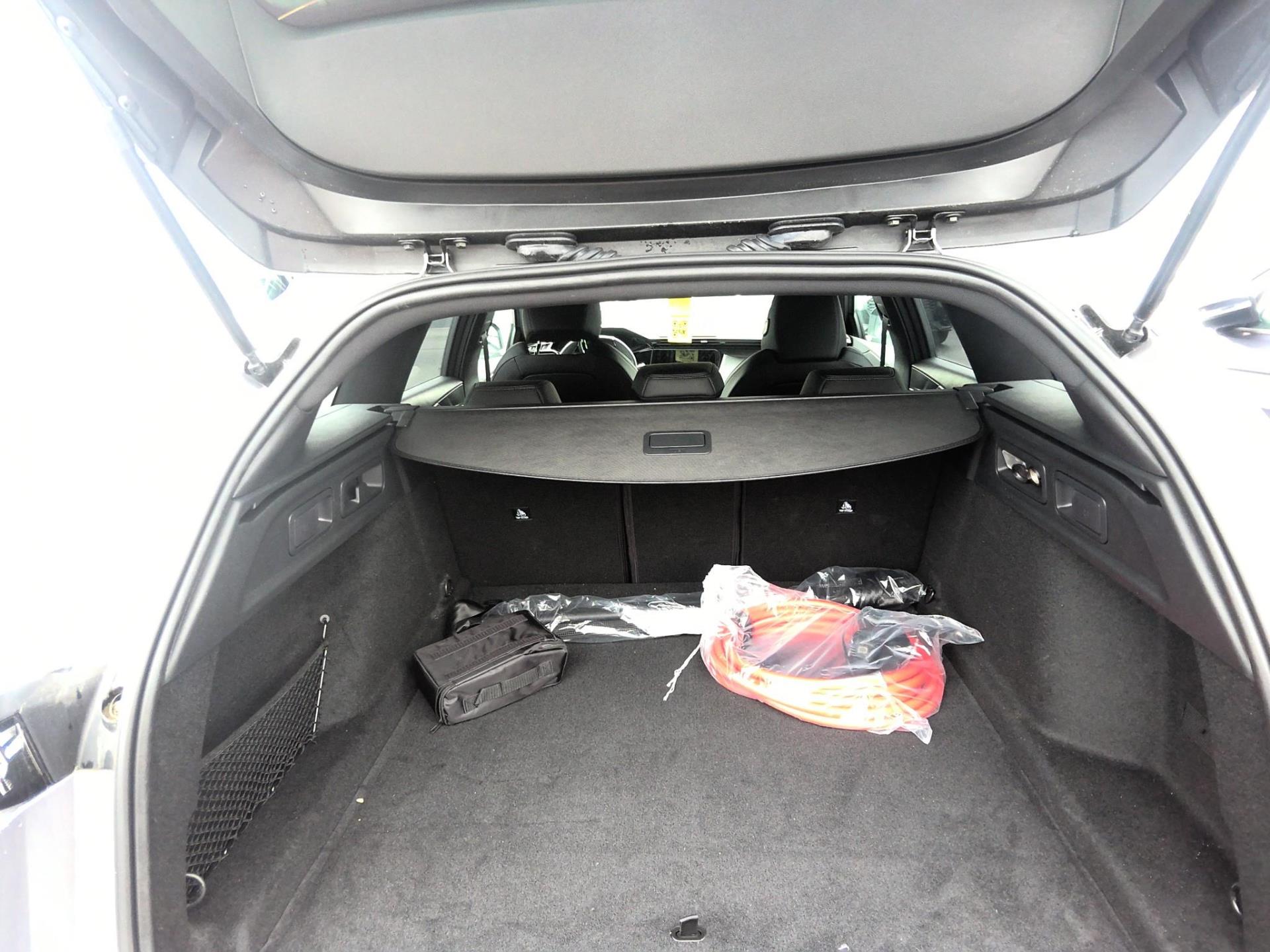 Peugeot 308 SW Electrique 55 kWh 156ch GT 2026