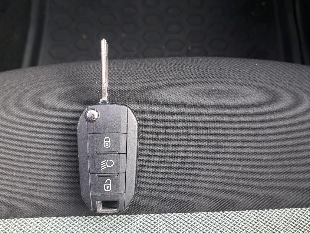 Citroen Berlingo Taille XL 7pl PureTech 130 S&S EAT8 Feel Pack 2022