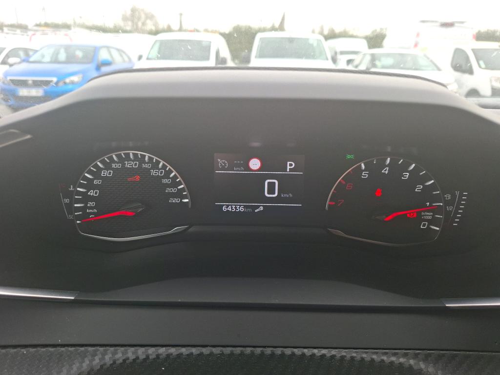 Peugeot 208 PureTech 100 S&S EAT8 Active Business 2021