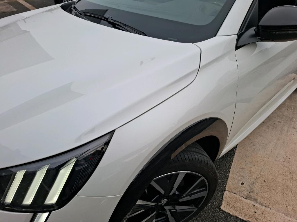 Peugeot 208 PureTech 100 S&S EAT8 GT 2022