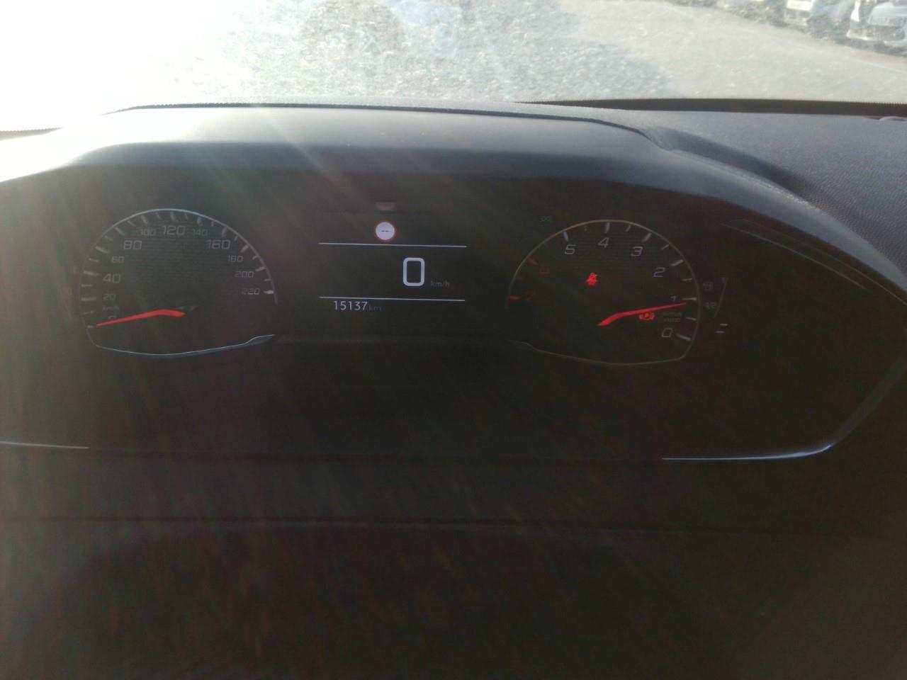 Foto Peugeot 208 7