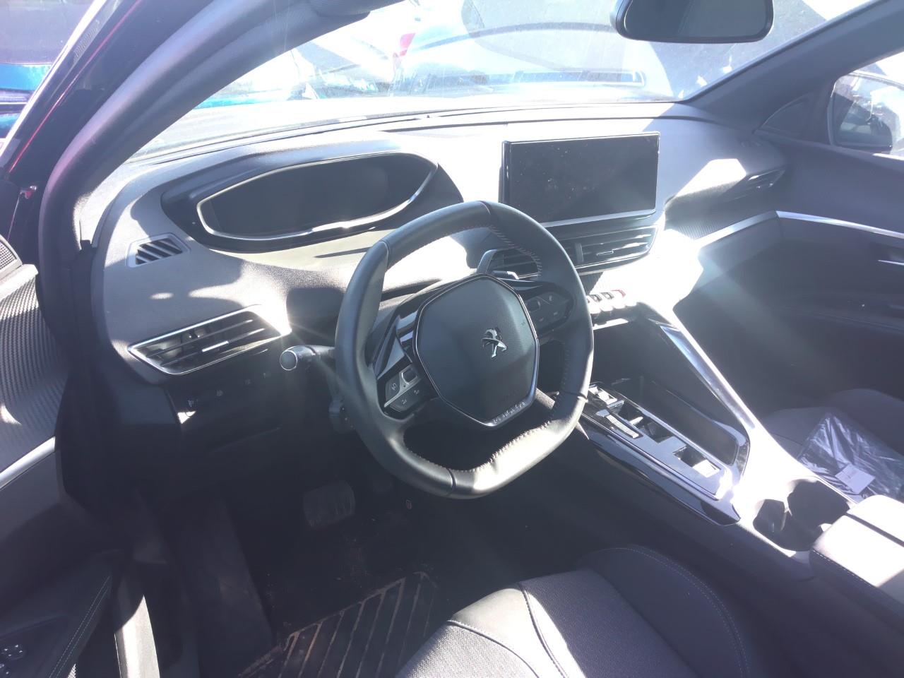Foto Peugeot 3008 Hybrid 4