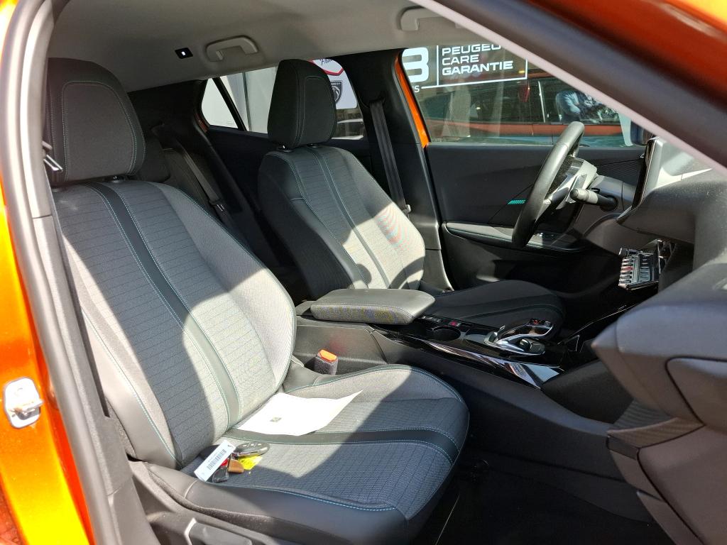 Peugeot 2008 PureTech 130 S&S EAT8 Allure Pack 2022