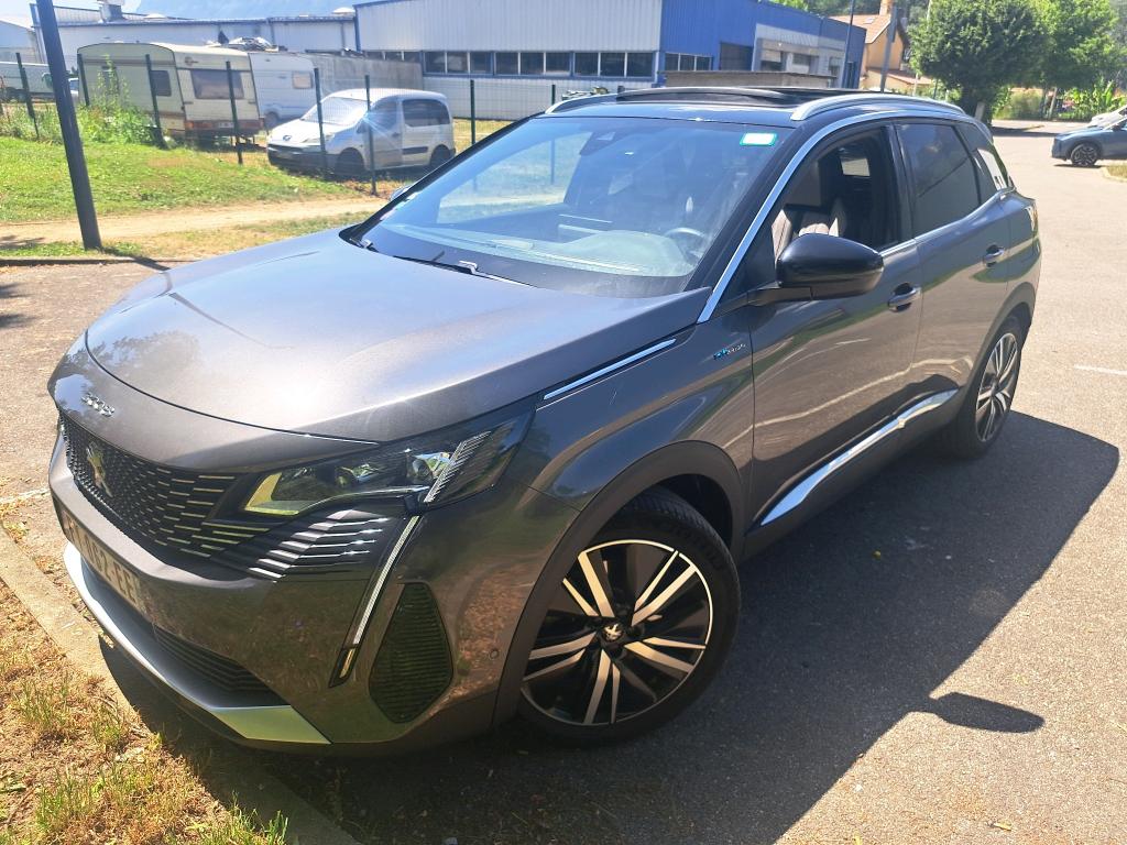 NV 3008 SUV